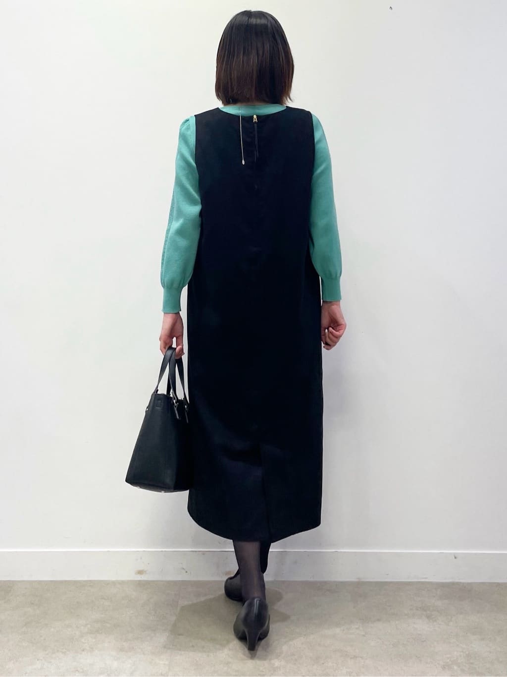 あやたかさんの「Reflect｜【選べる8色／スカートにもパンツにも◎】ウール混ボートネックニット」を使ったコーディネート