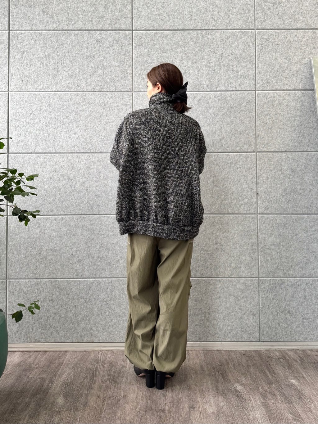 uchi__yamaさんの「CODE A｜oversized tweed blouson」を使ったコーディネート