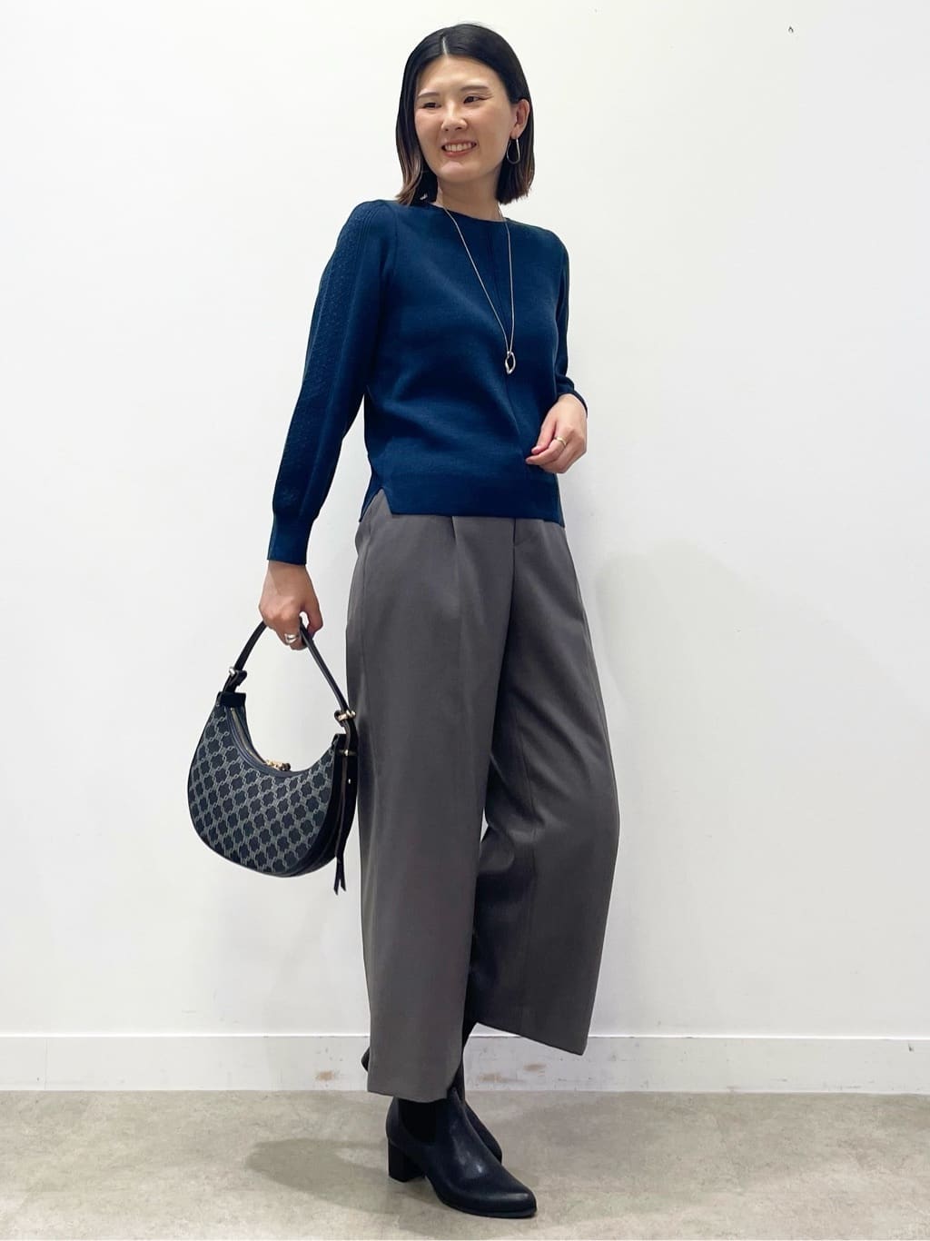 あやたかさんの「Reflect｜【SS-4Lサイズ／ウエスト調整可】フーデッドロングダウンコート」を使ったコーディネート