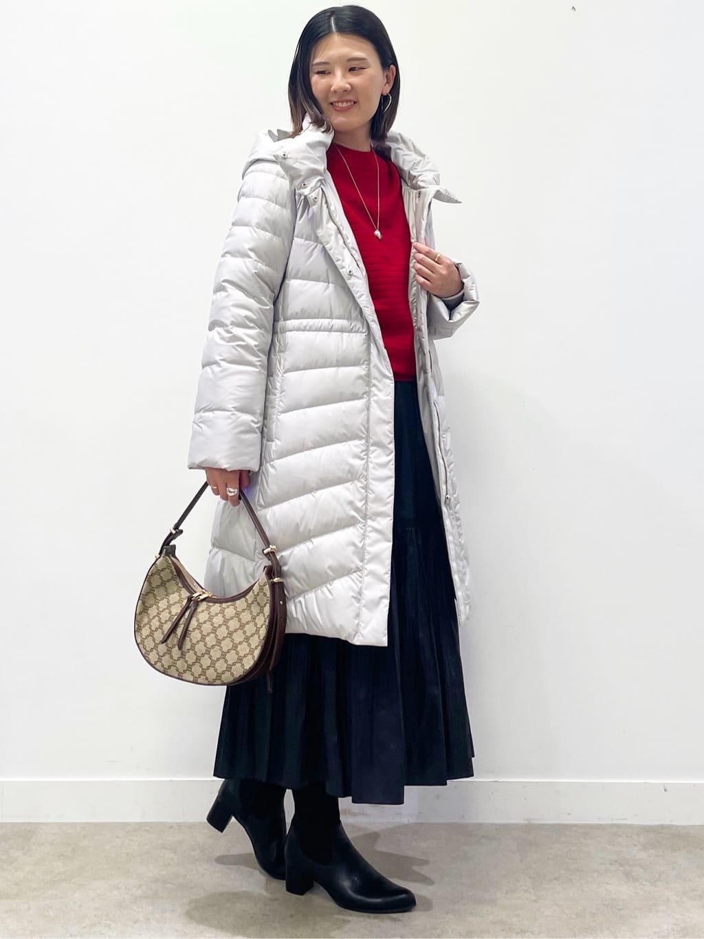 あやたかさんの「Reflect｜【SS-4Lサイズ／ウエスト調整可】フーデッドロングダウンコート」を使ったコーディネート