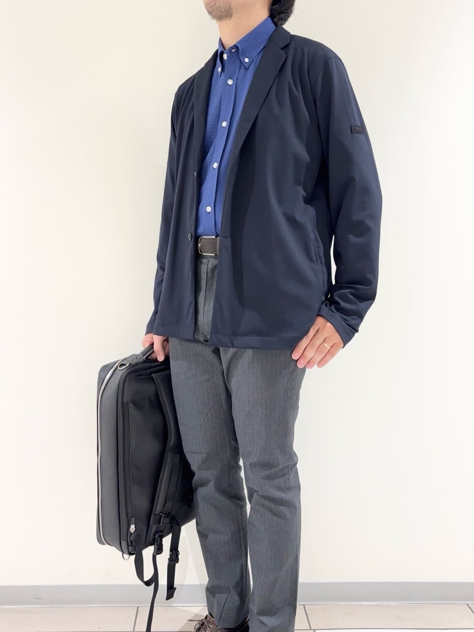 及川さんの「TAKEO KIKUCHI｜リラックス カーディガン ジャケット」を使ったコーディネート