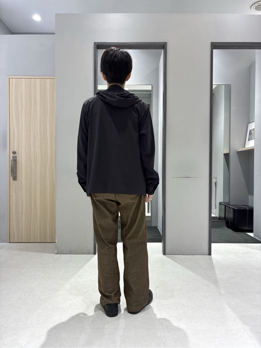 わいずみさんの「TAKEO KIKUCHI｜【COOL CITY WEAR】インドライ天竺モックネック プルオーバー /吸汗速乾」を使ったコーディネート