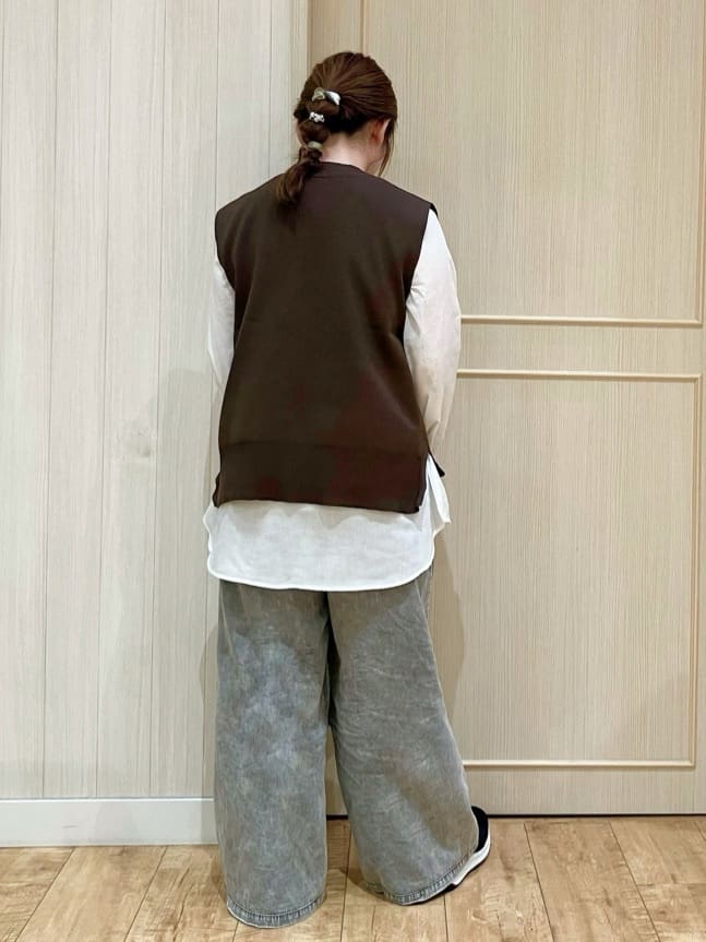 kobaさんの「SHOO･LA･RUE｜【S-LL/2点セット】着回し自在 ニットベスト＋フレアブラウス」を使ったコーディネート