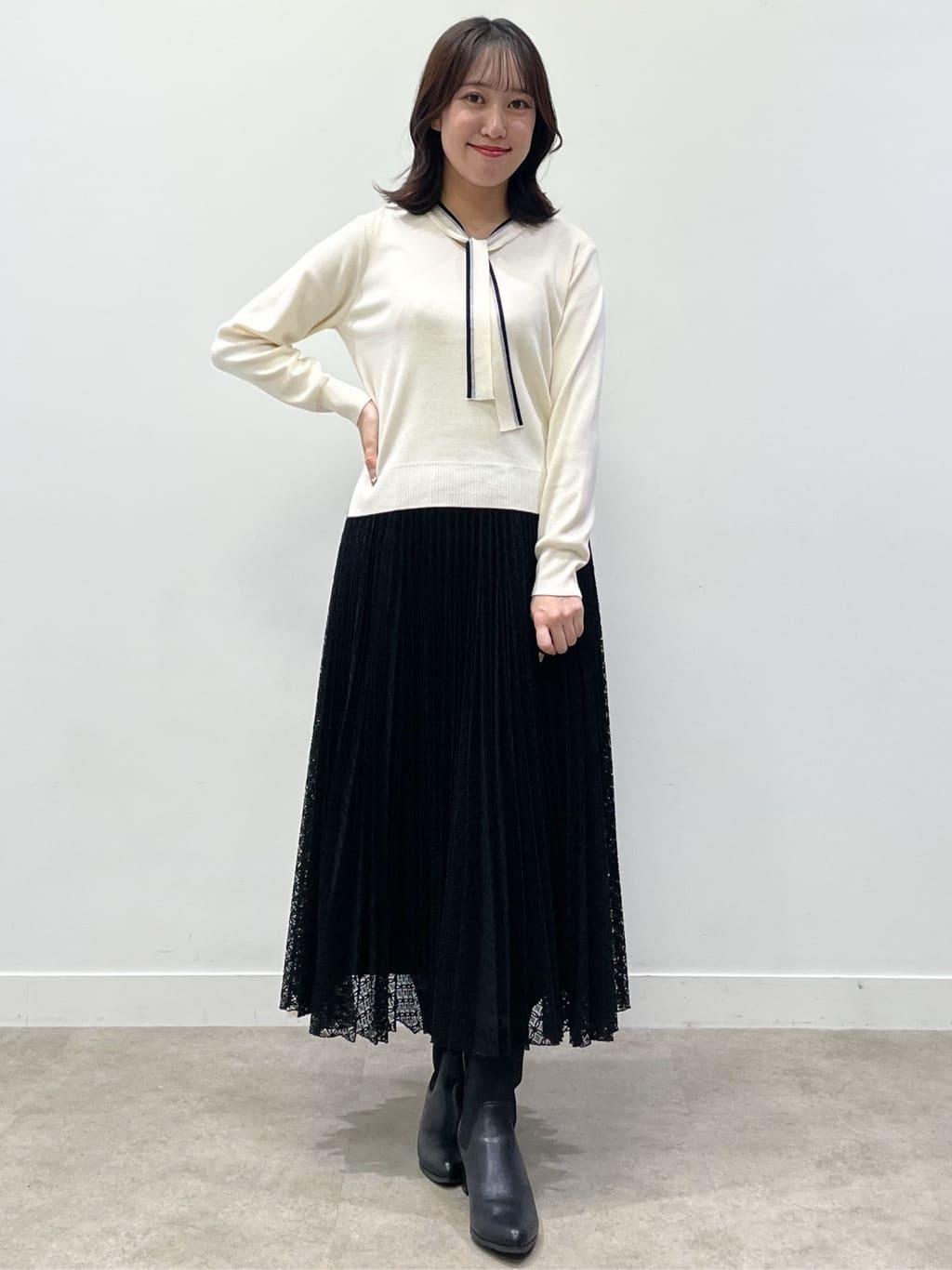 yukariさんの「Reflect｜【イージーケア】サークルダイヤ柄レースプリーツスカート」を使ったコーディネート