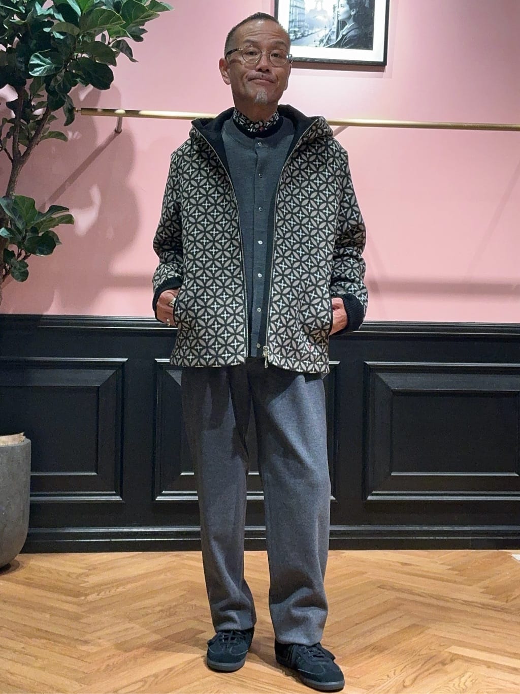 torigoeさんの「DRESSTERIOR｜◆ウォッシャブル アームライン ラウンドカーディガン」を使ったコーディネート
