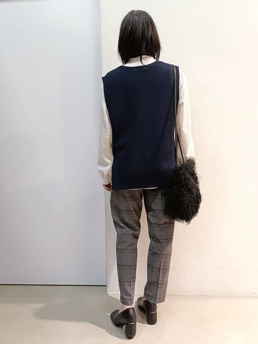 あんさんの「THE SHOP TK｜【春まで着られる】ニットベスト＆ブラウスセット/洗濯機OK」を使ったコーディネート