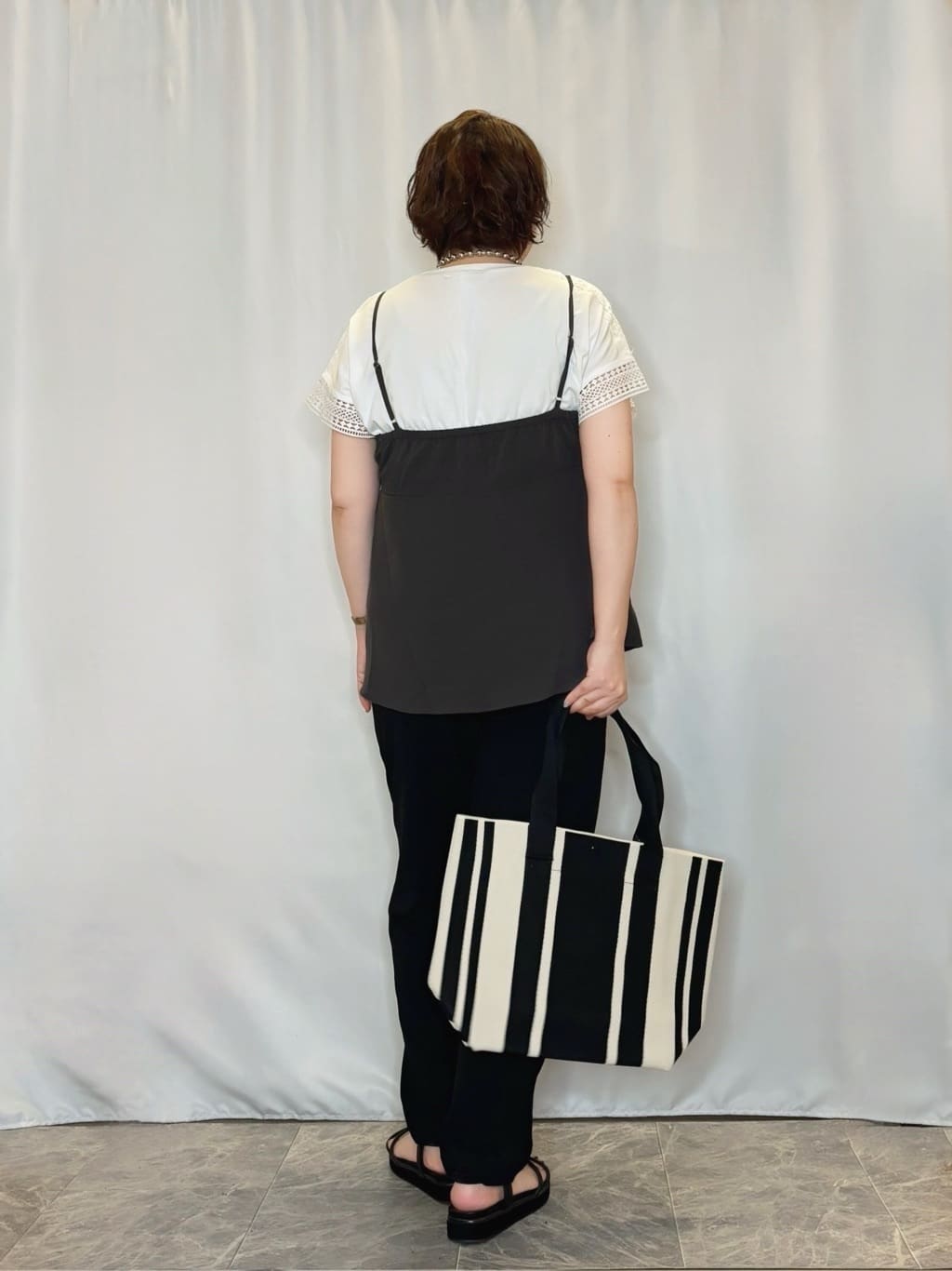 たみさんの「SHOO･LA･RUE｜【S-LL/セットアップ可/ひんやり】女性らしさ溢れる ティアードキャミソール」を使ったコーディネート