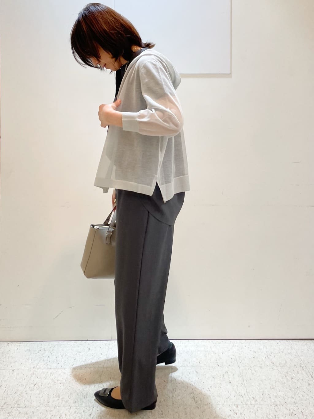 めいさんの「Reflect｜【寒暖差対策に◎／手洗い可／旅行や通勤に】フード付きシアーカーディガン」を使ったコーディネート