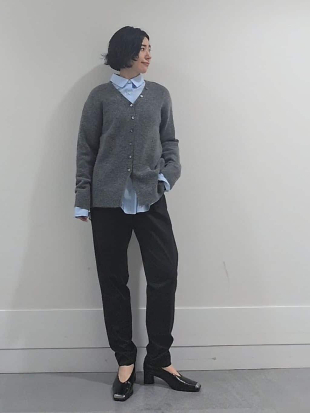 ミズタさんの「UNTITLED｜【トレンド/柔らかな素材感】ビスチェセットカーディガン」を使ったコーディネート