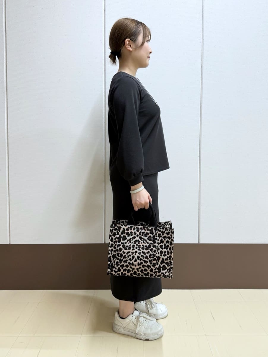 Rikoさんの「INDIVI｜【SETUP可能／袖コンシャス】ダンボールジャージトップス」を使ったコーディネート
