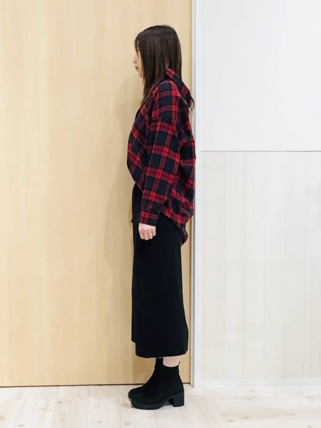 Naさんの「SHOO･LA･RUE｜【S-LL】柔らかさが癖になる 起毛コットン オーバーサイズシャツ」を使ったコーディネート