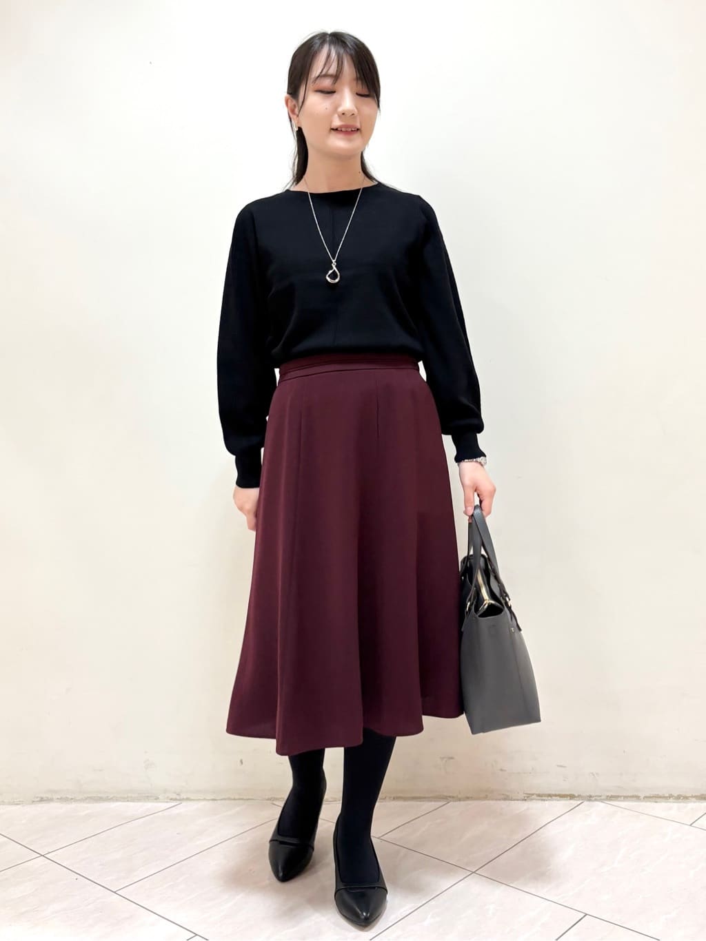 mikiさんの「Reflect｜【選べる6色／長く着られる◎】ボートネックニット」を使ったコーディネート