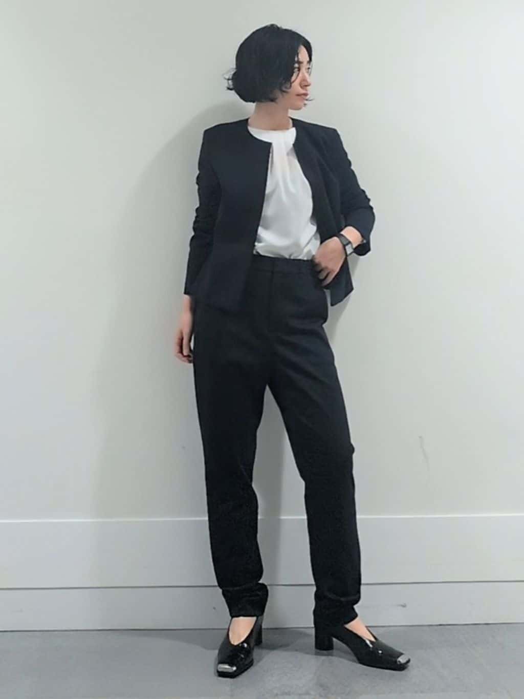 ミズタさんの「UNTITLED｜【洗えるスーツ/ストレッチ】ウール混ジャージ ノーカラージャケット」を使ったコーディネート