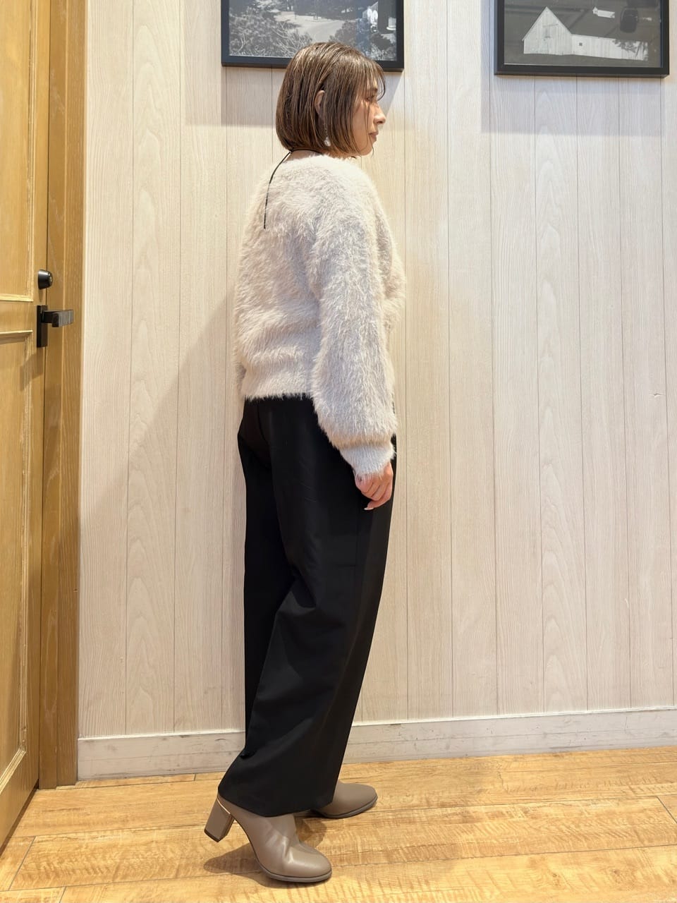 Megさんの「SHOO･LA･RUE｜【洗濯機可/S-LL】すっきり上品きれい見え タックワイドパンツ」を使ったコーディネート