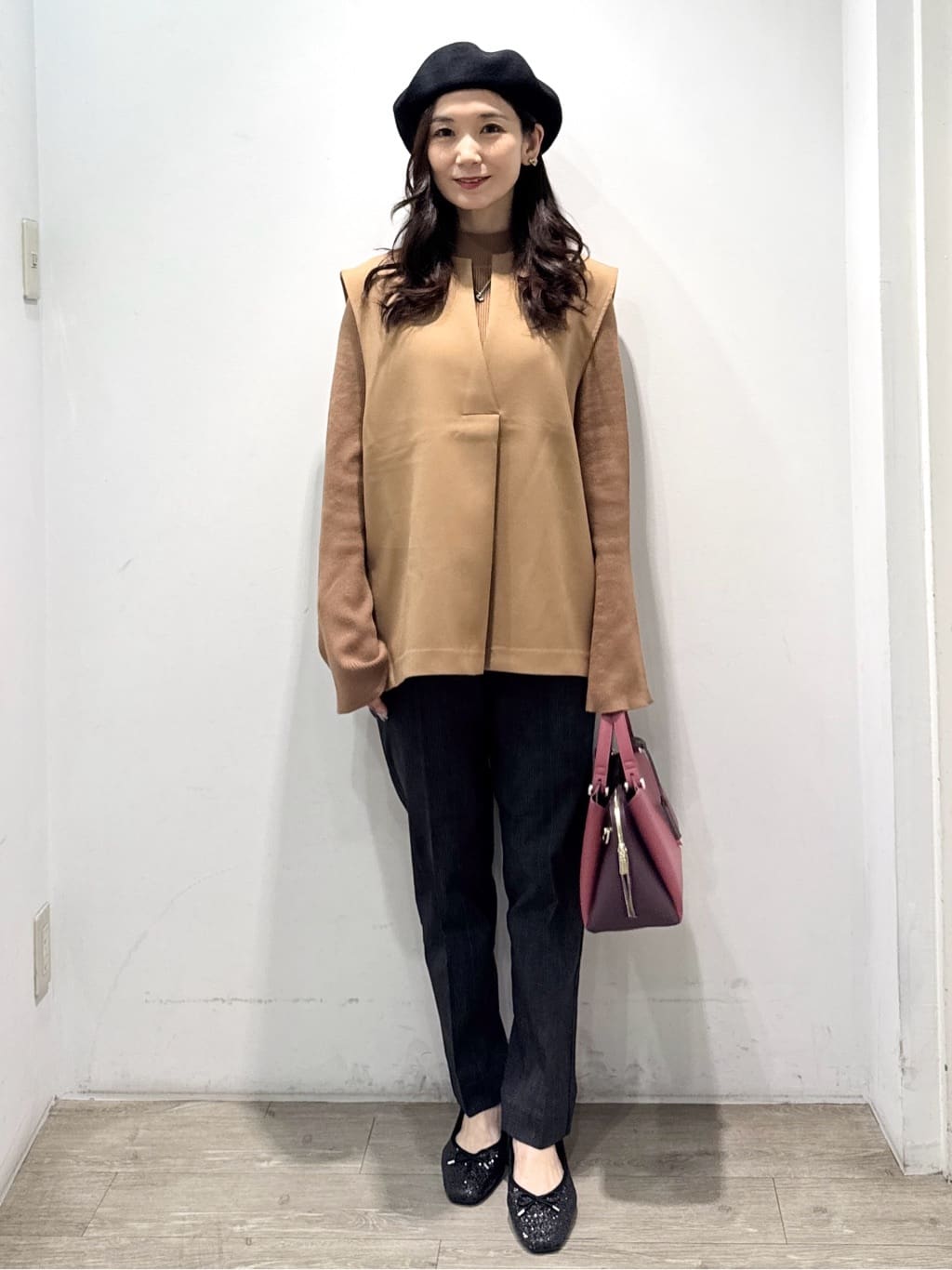 yuicciさんの「OPAQUE.CLIP｜《SS-LLサイズ》ハイストレッチイージースティックパンツ【洗濯機洗い可】」を使ったコーディネート