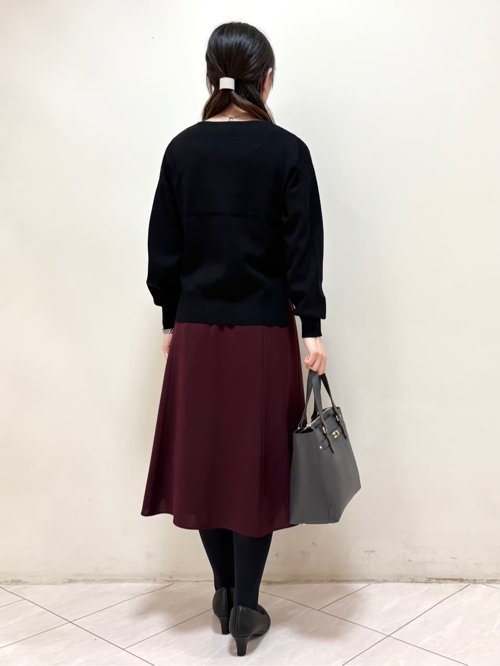 mikiさんの「Reflect｜【選べる6色／長く着られる◎】ボートネックニット」を使ったコーディネート