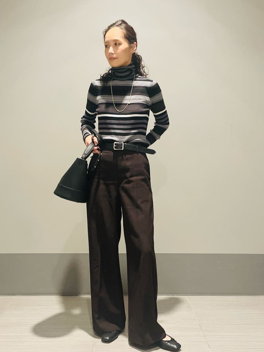 Annさんの「DRESSTERIOR｜シルクブレンドメリノウールリブプルオーバー」を使ったコーディネート