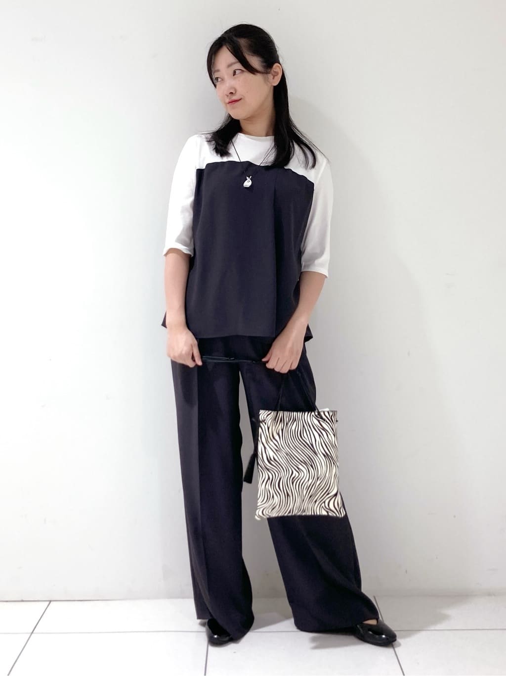 momokoさんの「INDIVI｜ミンク調フェイクファージレ」を使ったコーディネート
