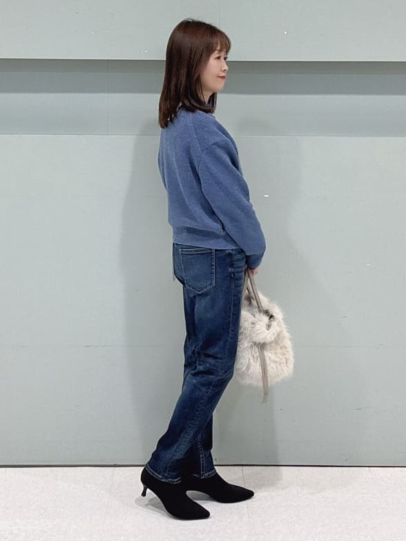 makiさんの「UNTITLED｜【ゆったりサイズ／着丈短め】ジップニットカーディガン」を使ったコーディネート