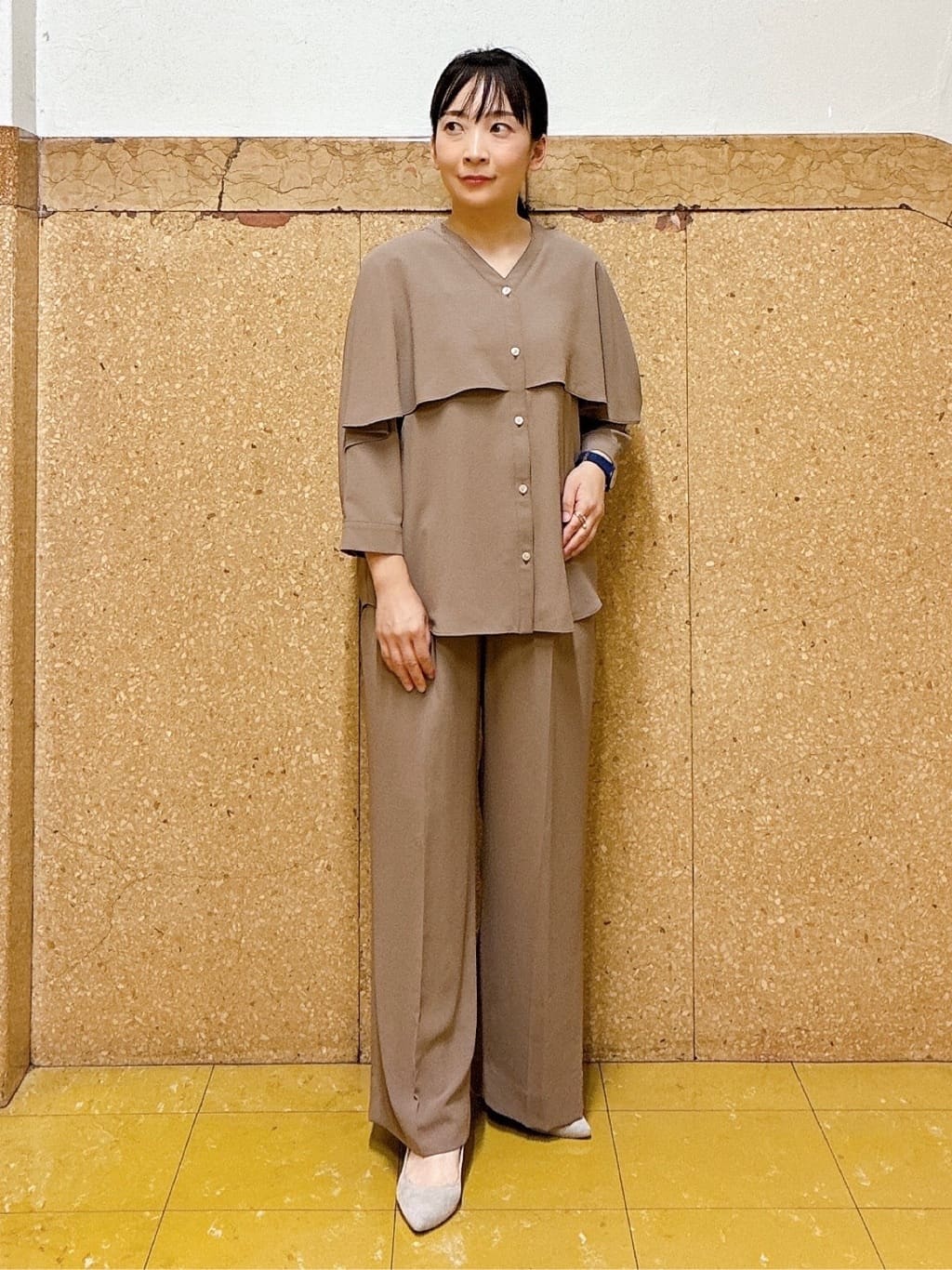 hattoriさんの「INDIVI｜【着心地◎！】タックワイドパンツ」を使ったコーディネート