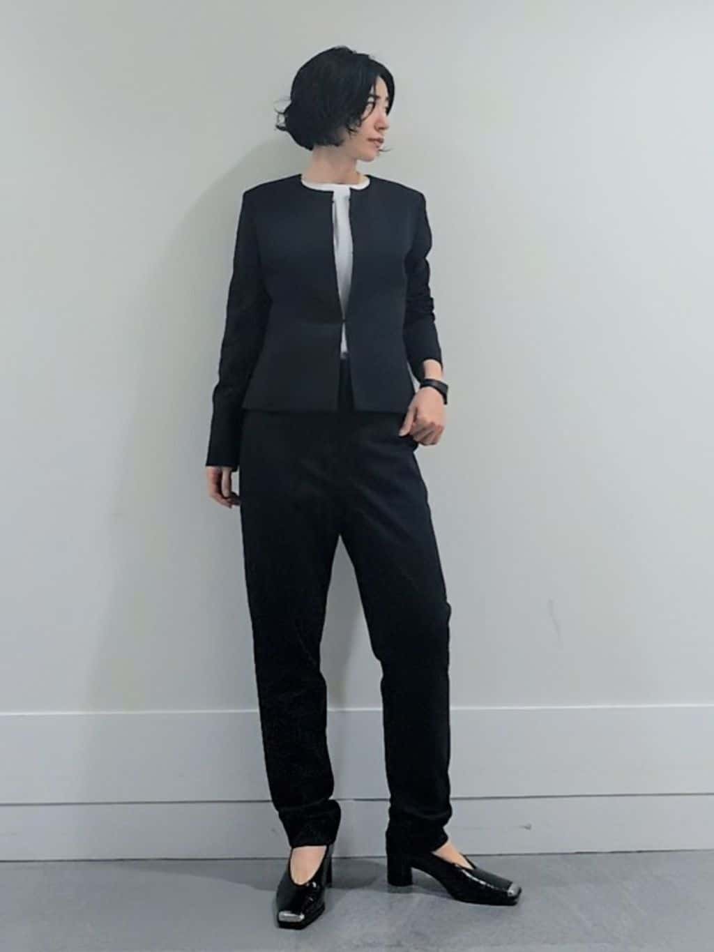 ミズタさんの「UNTITLED｜【洗えるスーツ/ストレッチ】ウール混ジャージ ノーカラージャケット」を使ったコーディネート