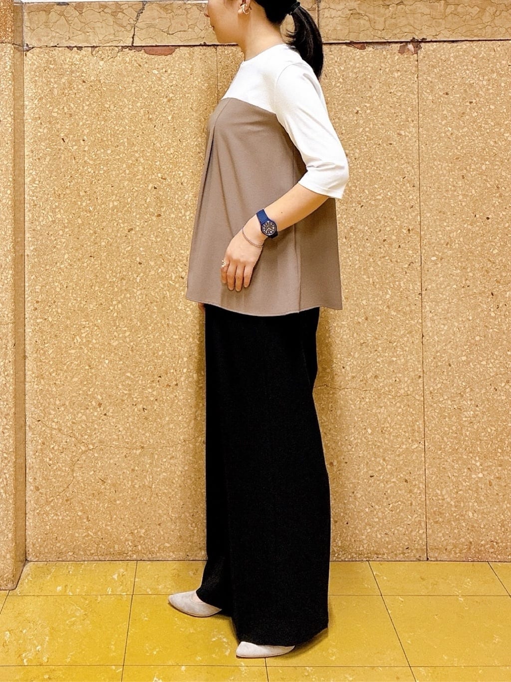 hattoriさんの「INDIVI｜【着心地◎！】タックワイドパンツ」を使ったコーディネート