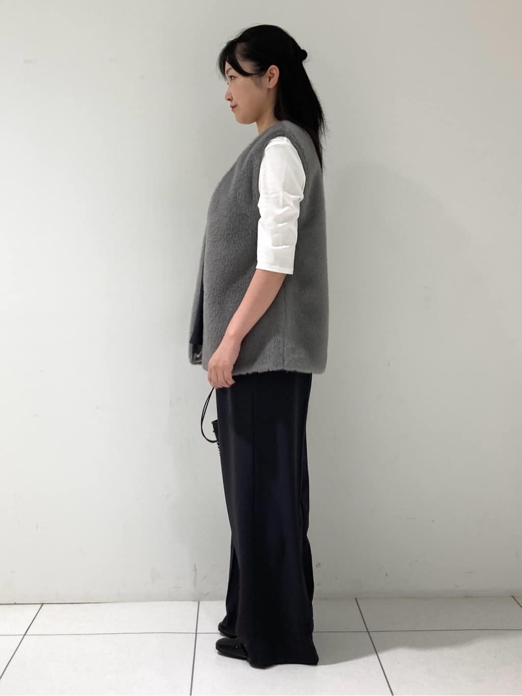 momokoさんの「INDIVI｜ミンク調フェイクファージレ」を使ったコーディネート