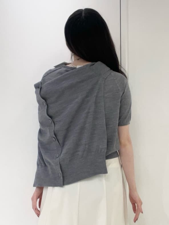moeさんの「UNTITLED｜【アンサンブル可/洗える/Vネック】ウールシルクカーディガン」を使ったコーディネート