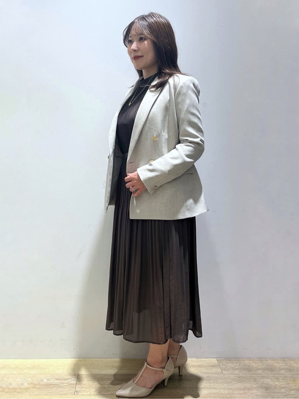 さやかさんの「index｜《5色展開／S-3Lサイズ》プリーツフレアワンピース【洗濯機OK／防シワ】」を使ったコーディネート