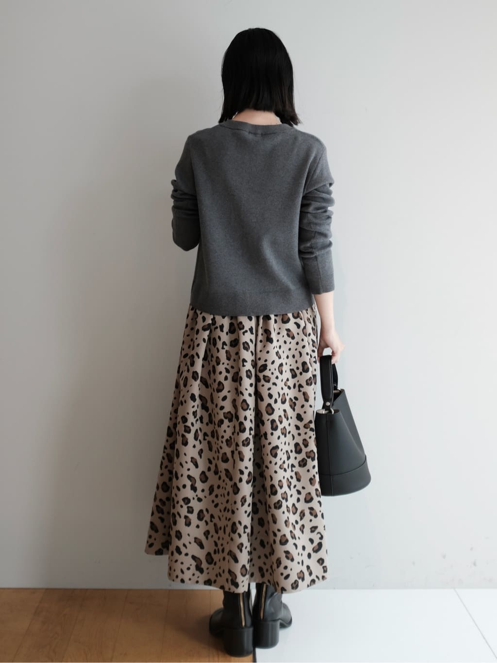 Kishimotoさんの「DRESSTERIOR｜◆ショートブーツ」を使ったコーディネート