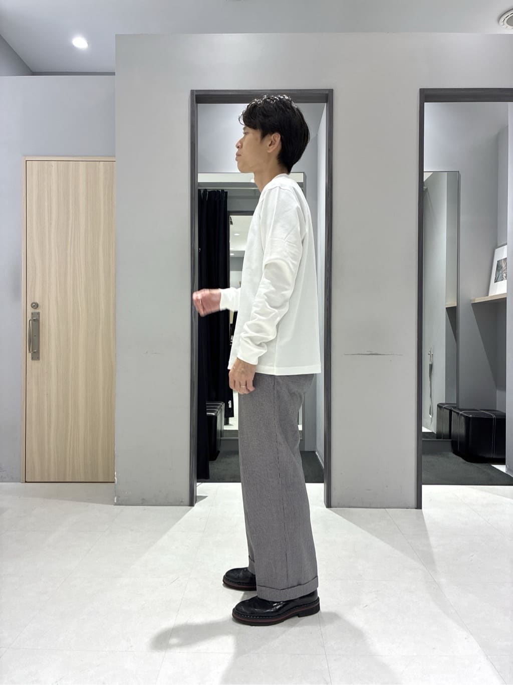 わいずみさんの「TAKEO KIKUCHI｜ストレッチ テーラードＴシャツ」を使ったコーディネート