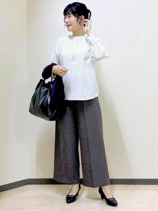  beni_gingerさんの「Reflect｜【SS-4Lサイズ】ドットプリントブラウス」を使ったコーディネート
