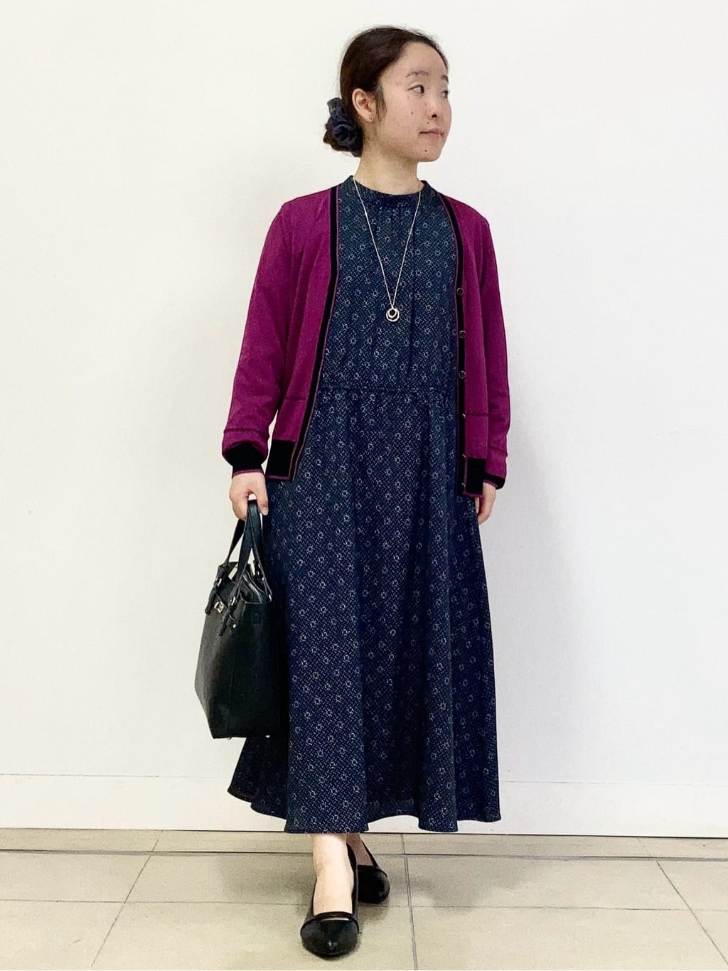 tomominさんの「Reflect｜【きちんと見え／通勤／セレモニーにおすすめ◎】ドット&times;ダイヤ柄ワンピース」を使ったコーディネート