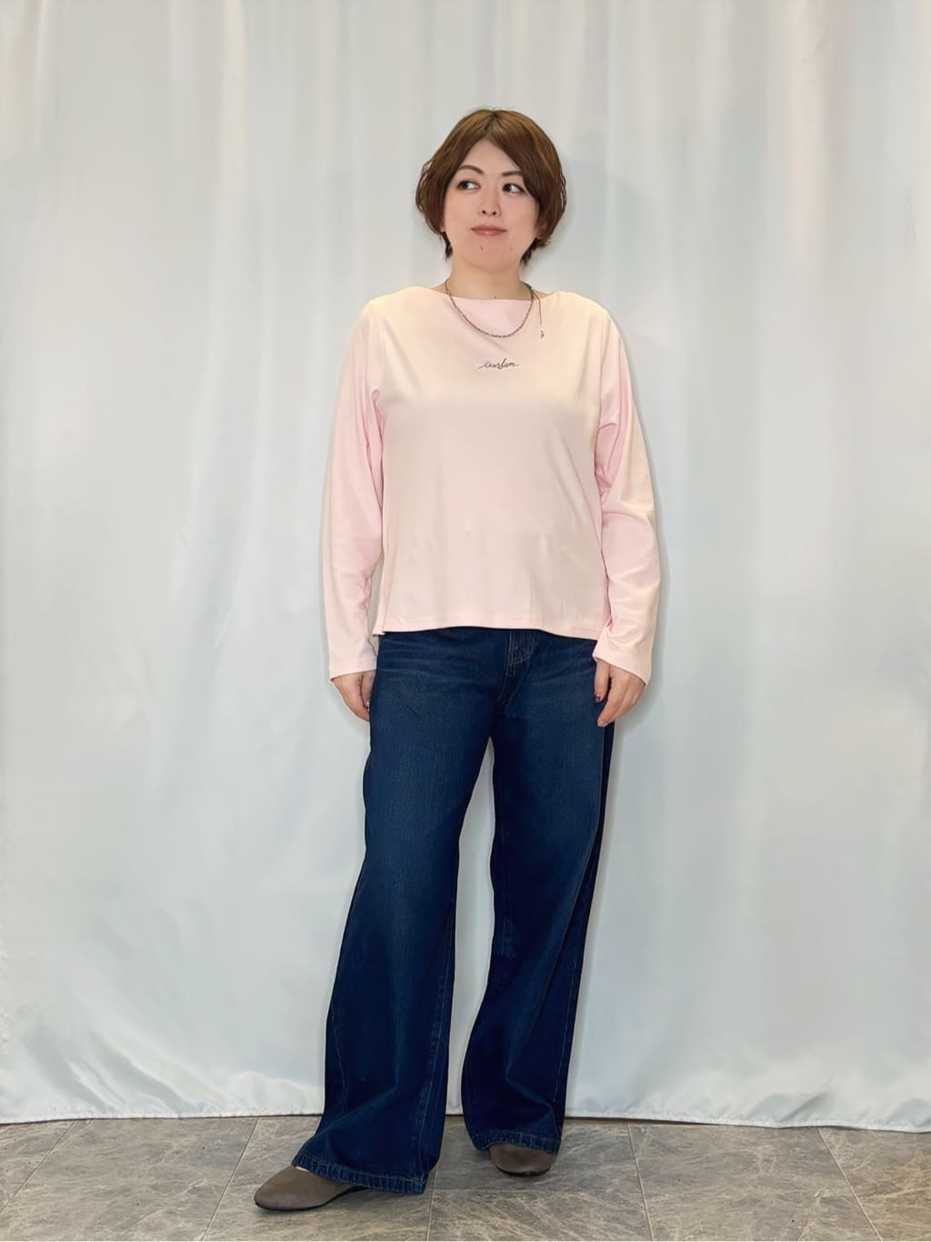 たみさんの「SHOO･LA･RUE｜【S-LL】美しく見せる ボートネックロンT」を使ったコーディネート