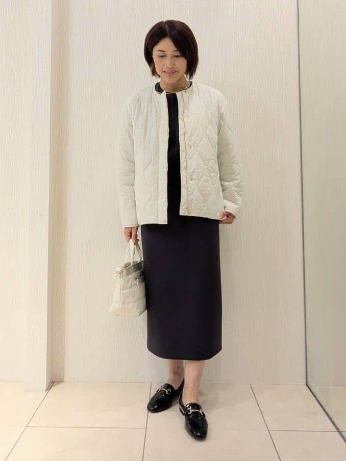 u-macoさんの「UNTITLED｜【セットアップ可/洗える】ダンボールジャージ プルオーバー」を使ったコーディネート