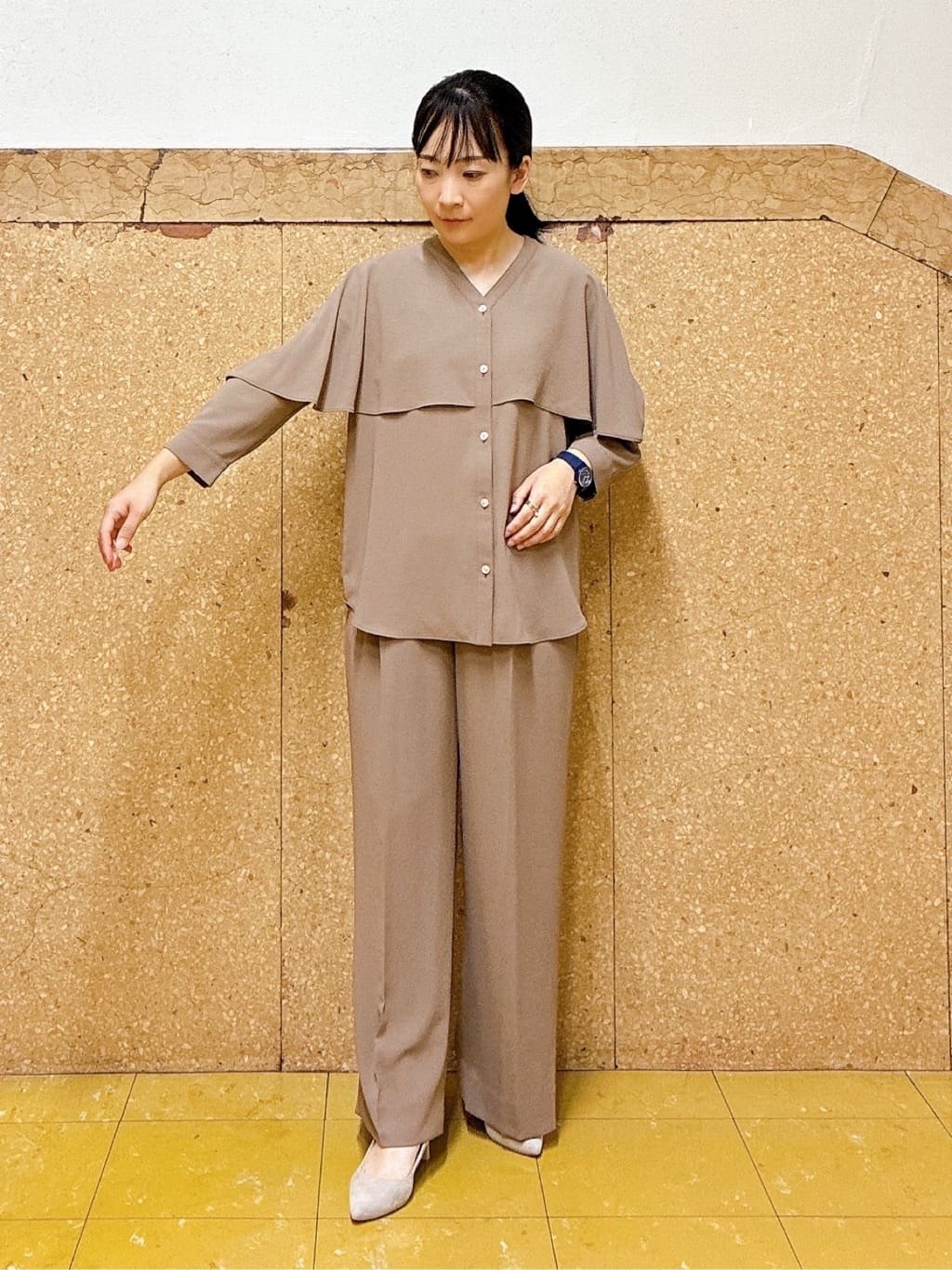 hattoriさんの「INDIVI｜【着心地◎！】タックワイドパンツ」を使ったコーディネート