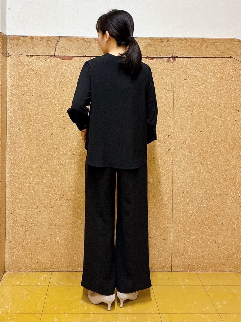 hattoriさんの「INDIVI｜【着心地◎！】タックワイドパンツ」を使ったコーディネート