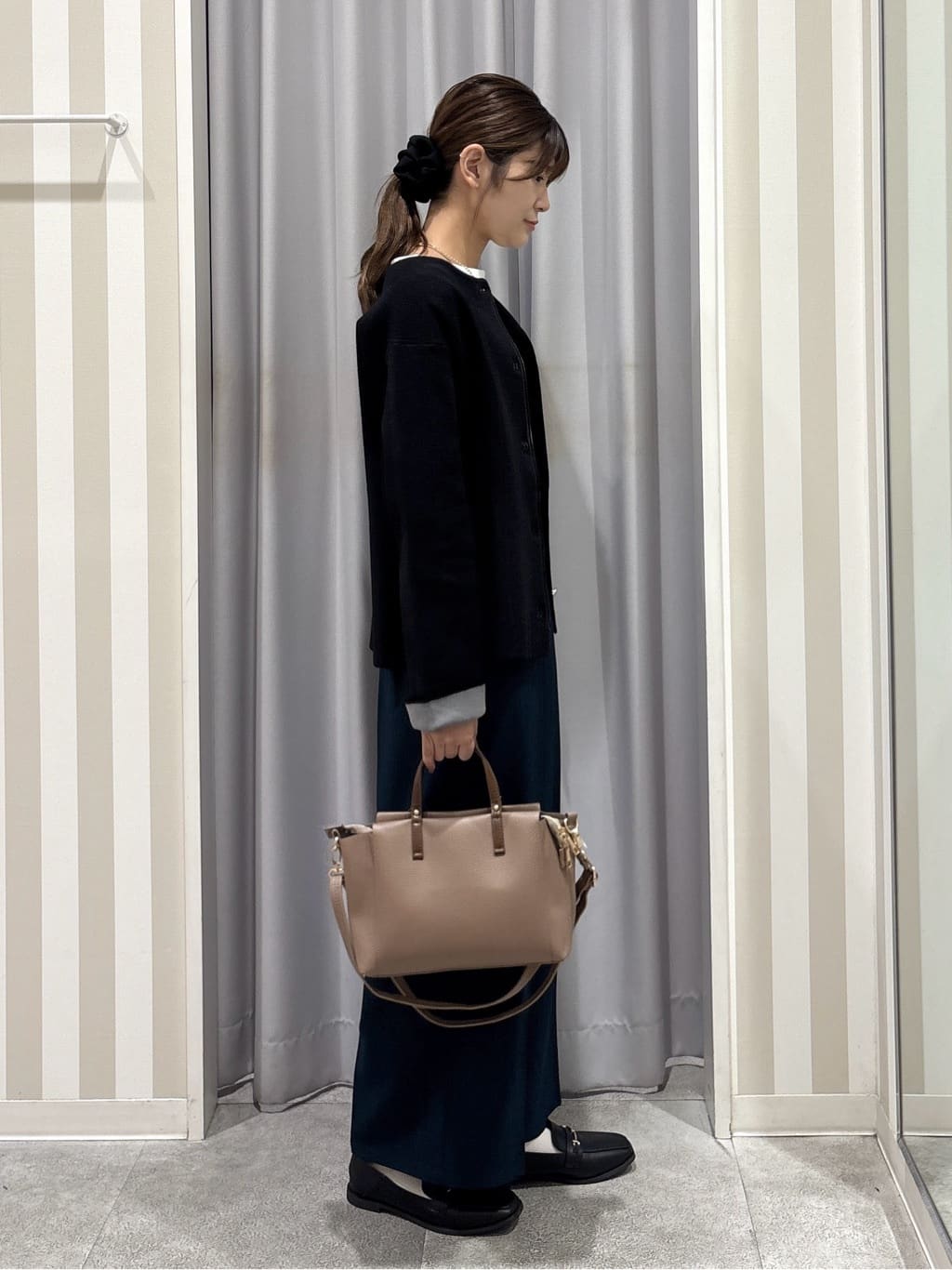Rikaさんの「SHOO･LA･RUE｜【S-LL】美しく見せる ボートネックロンT」を使ったコーディネート