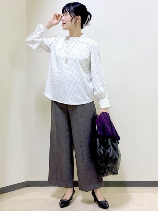  beni_gingerさんの「Reflect｜【SS-4Lサイズ】ドットプリントブラウス」を使ったコーディネート