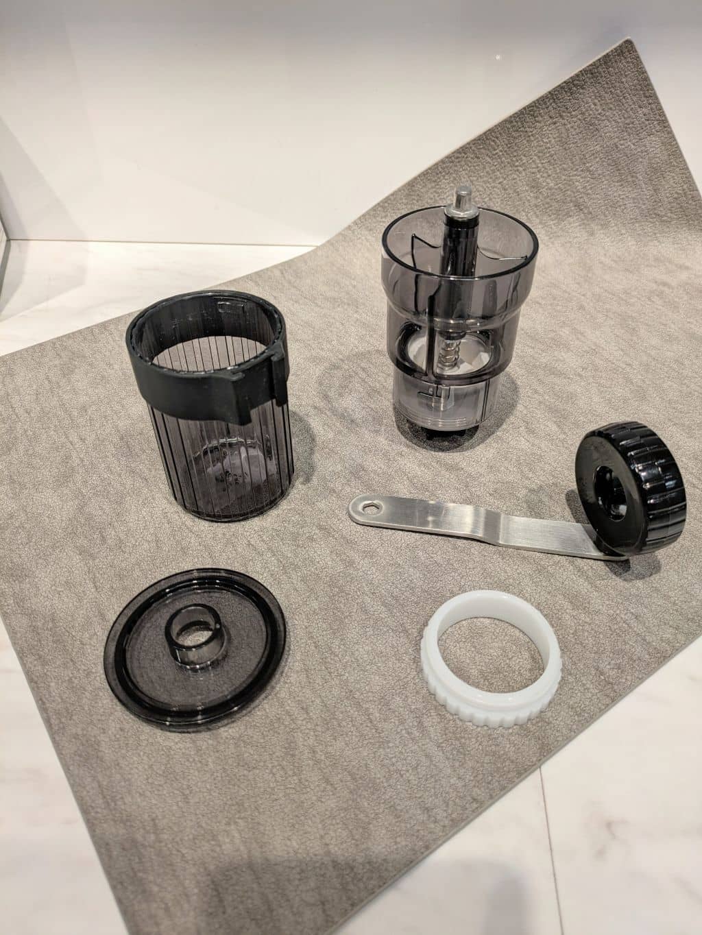 うっしーさんの「212 KITCHEN STORE｜ハンドコーヒーミル ＜nikii cafe＞」を使ったコーディネート