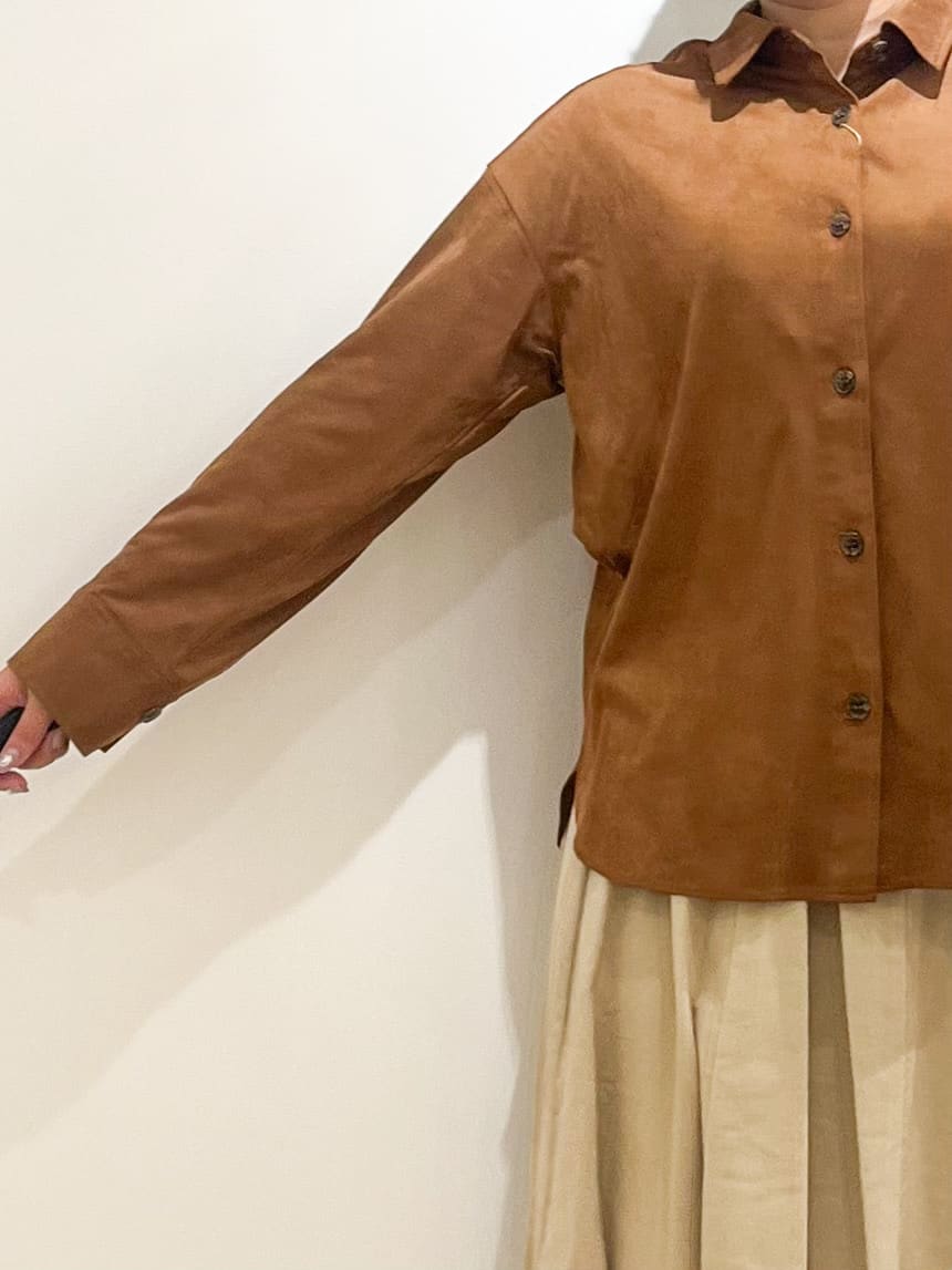 Asukaさんの「Dessin｜【洗える】ストレッチスウェードライクシャツ」を使ったコーディネート