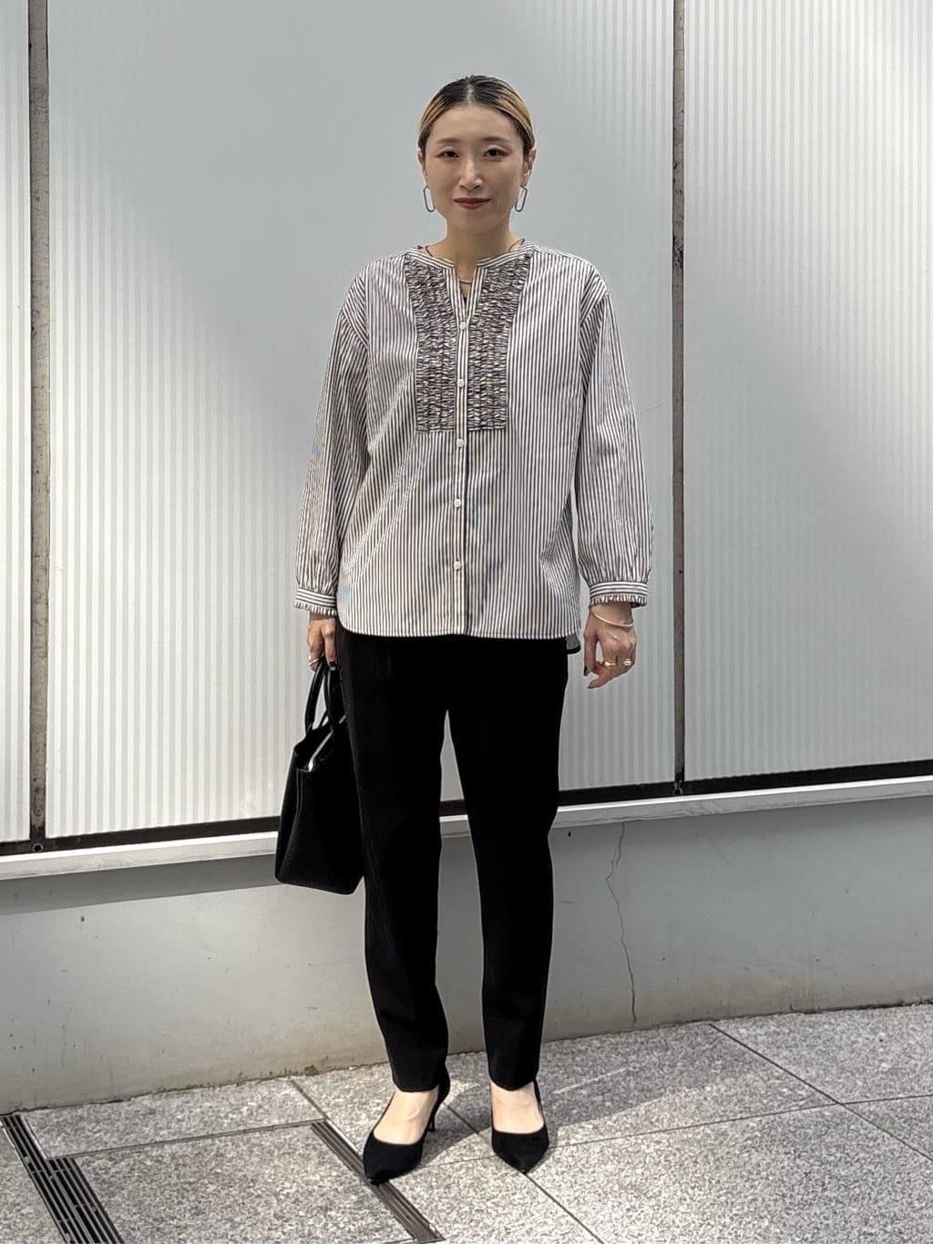 kotakiさんの「INDIVI｜【洗える】胸元タックフリル長袖ブラウス」を使ったコーディネート
