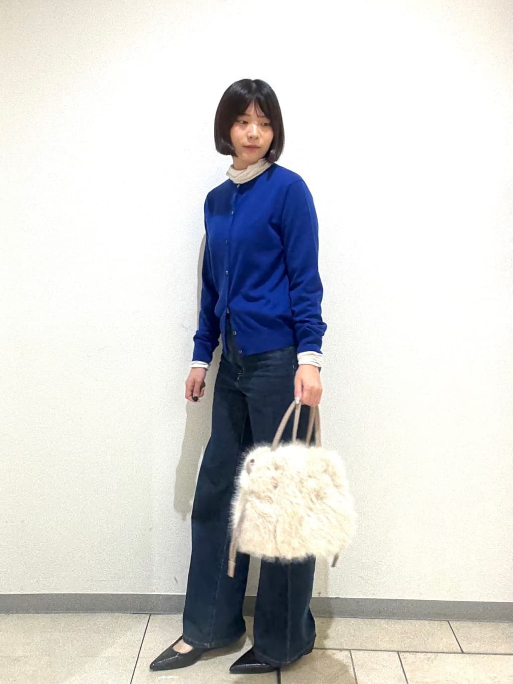 Itoさんの「UNTITLED｜【グレー/ブルー/ジーンズ】ソフトワイドデニムパンツ」を使ったコーディネート