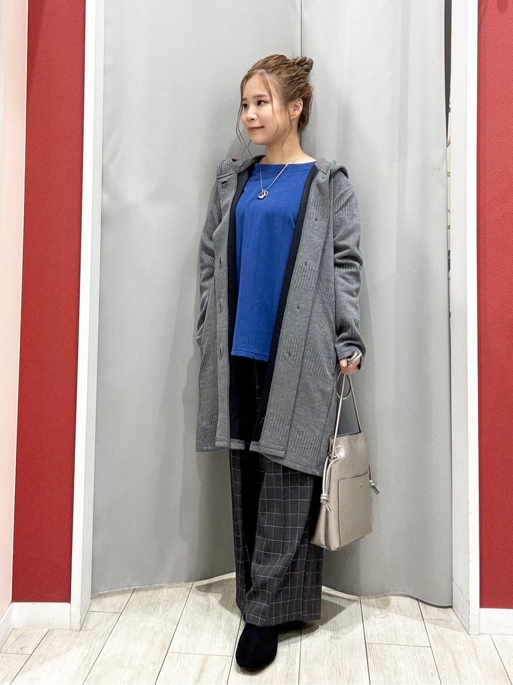 shioさんの「SHOO･LA･RUE｜【高レビュー/体型カバー】しながらスマートに魅せる ラインジャカードコーディガン」を使ったコーディネート