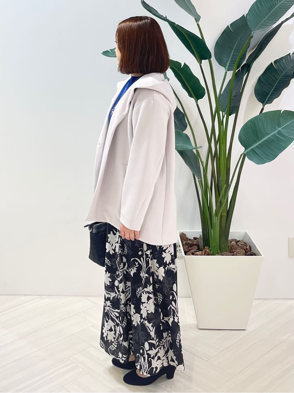 Tomoさんの「UNTITLED｜【軽羽織り】フーディーライトコート」を使ったコーディネート