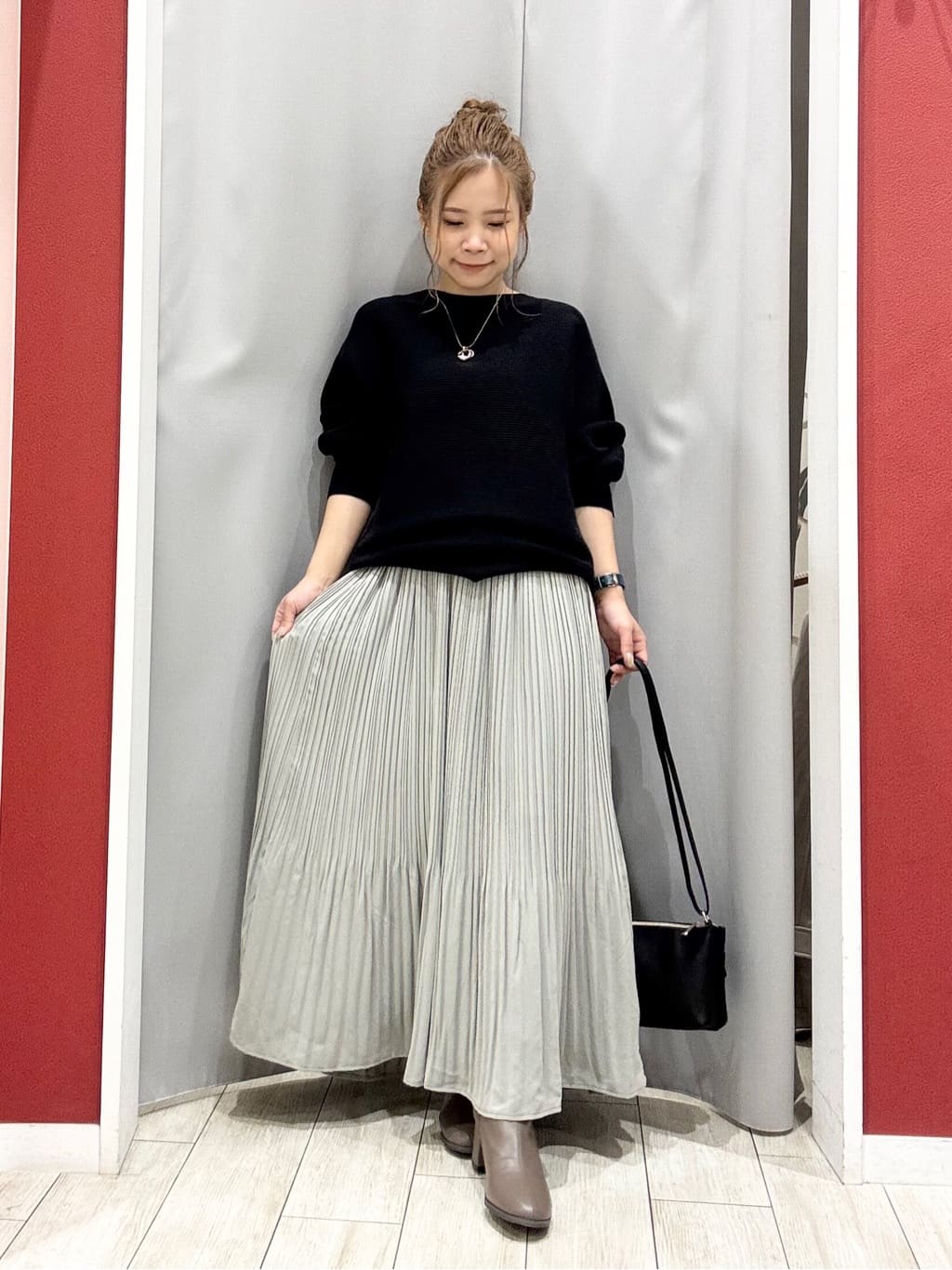 shioさんの「SHOO･LA･RUE｜【S-LL】上品さを纏う やわらかフェイクスエード ミドル丈ブルゾン」を使ったコーディネート
