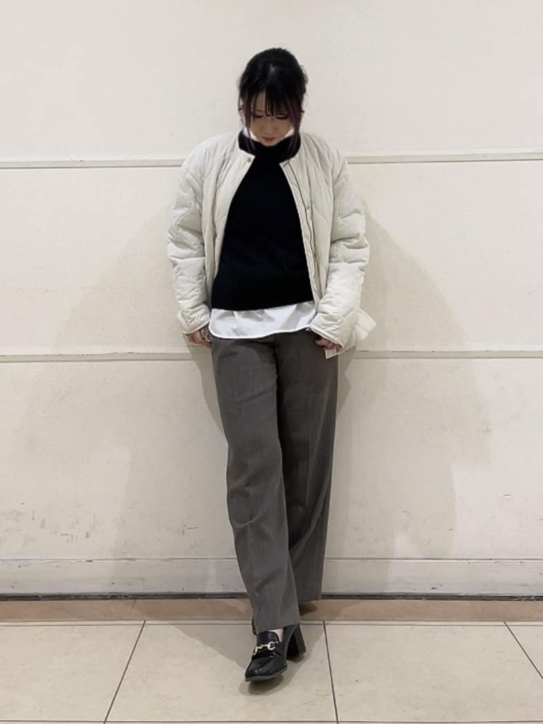 watanabeさんの「UNTITLED｜【アンサンブル可/洗える】シルクウールカシミヤ ドルマンスリーブニット」を使ったコーディネート