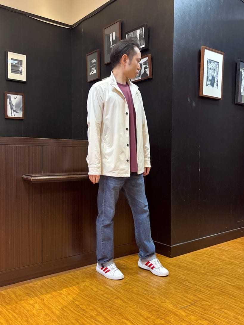 KEIさんの「TAKEO KIKUCHI｜【3D ナイロン ストレッチ】スタンドカラー シャツブルゾン」を使ったコーディネート