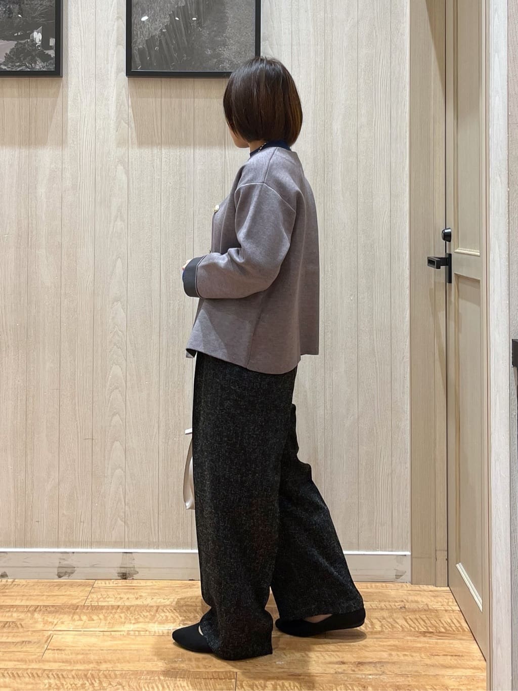 shirayuuuさんの「SHOO･LA･RUE｜【2点セット】着るだけで決まる クラシカルなツイード調セットアップ」を使ったコーディネート