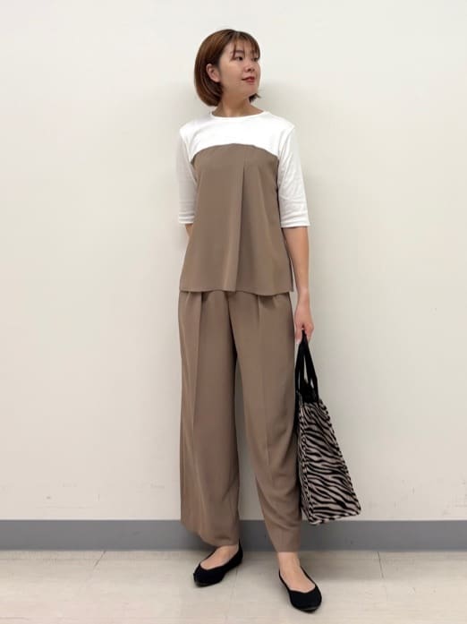 まいこさんの「INDIVI｜【着心地◎！】タックワイドパンツ」を使ったコーディネート